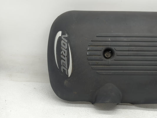 2004 Gmc Yukon Xl 1500 Engine Cover