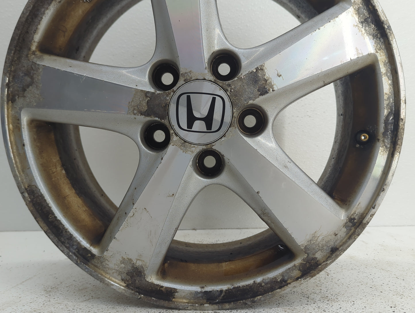 2003-2005 Honda Accord Oem Wheel Rim - Oemusedautoparts1.com