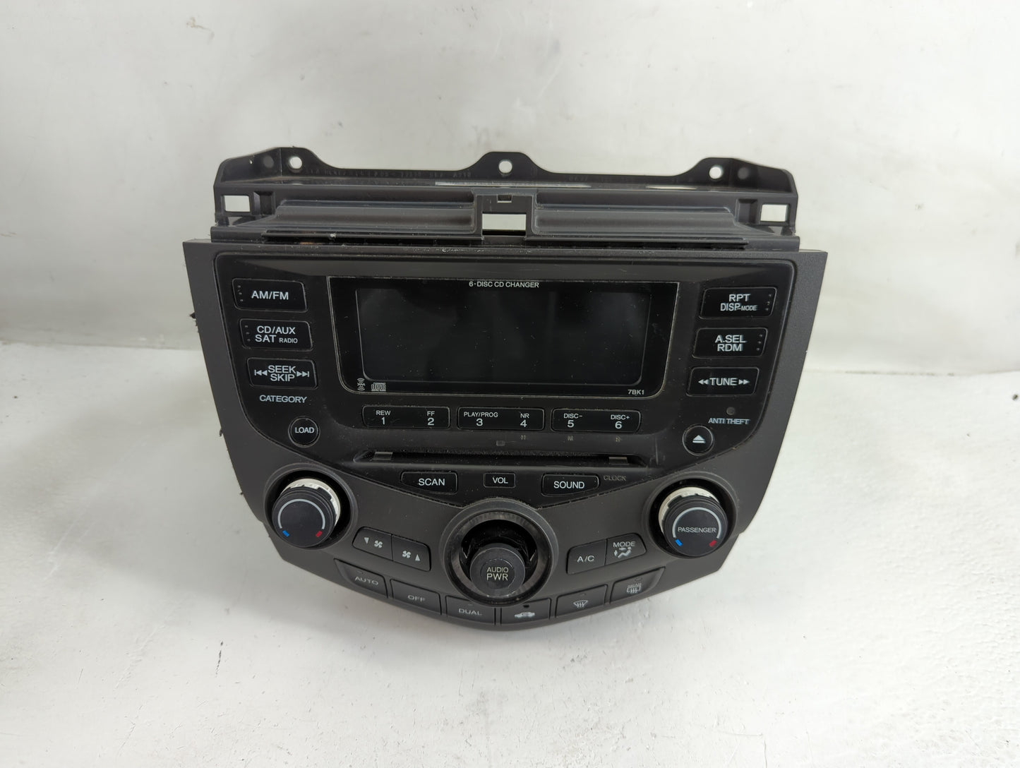 2004-2007 Honda Accord Radio AM FM Cd Player Receiver Replacement P/N:M4G478020 39175-SDA-L-L120-M2 Fits Fits 2004 2005 2006