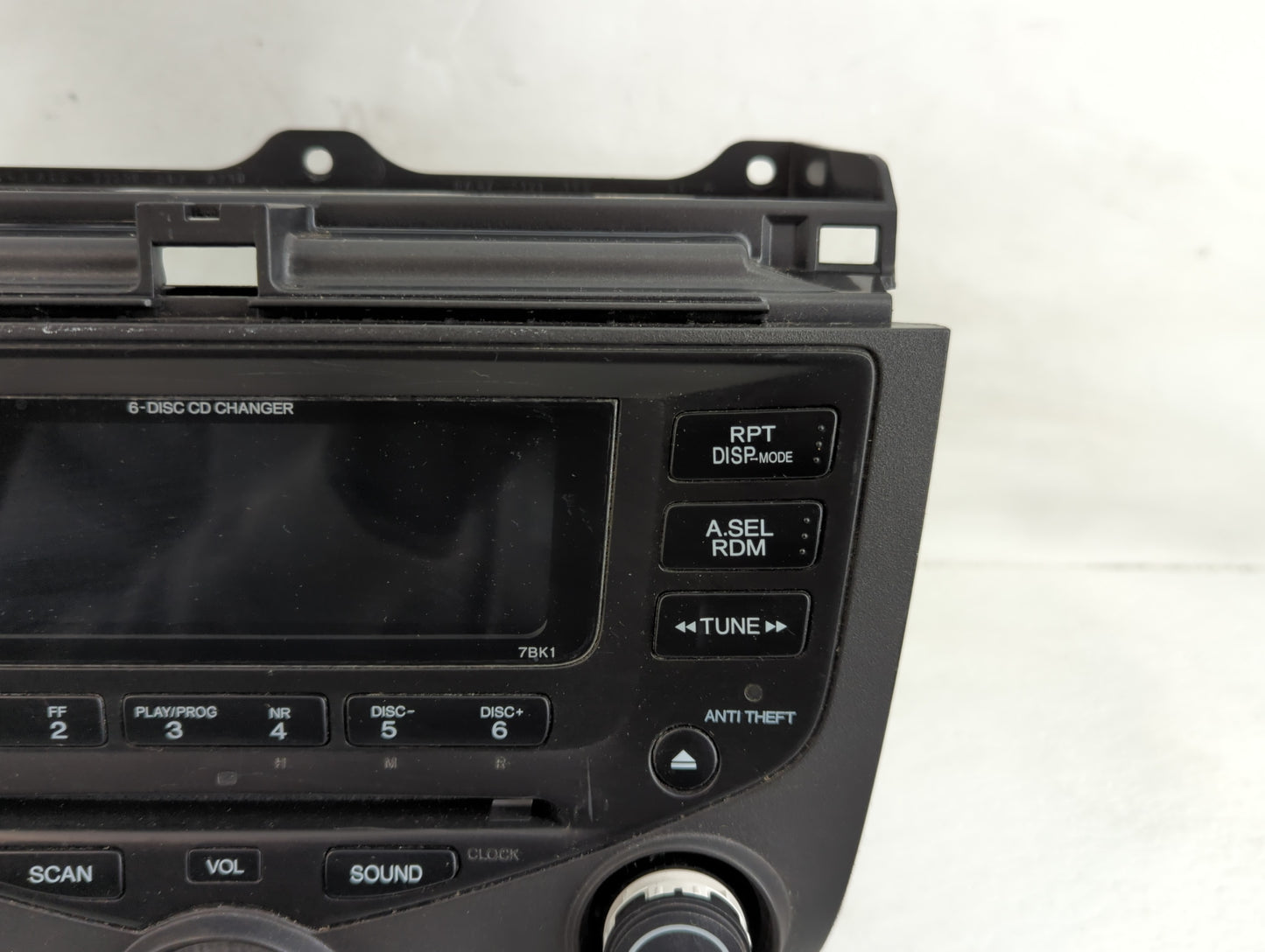 2004-2007 Honda Accord Radio AM FM Cd Player Receiver Replacement P/N:M4G478020 39175-SDA-L-L120-M2 Fits Fits 2004 2005 2006