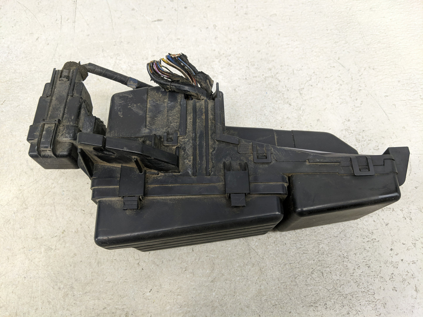 2003-2007 Honda Accord Fusebox Fuse Box Panel Relay Module Fits Fits 2003 2004 2005 2006 2007 OEM Used Auto Parts - Oemuseda