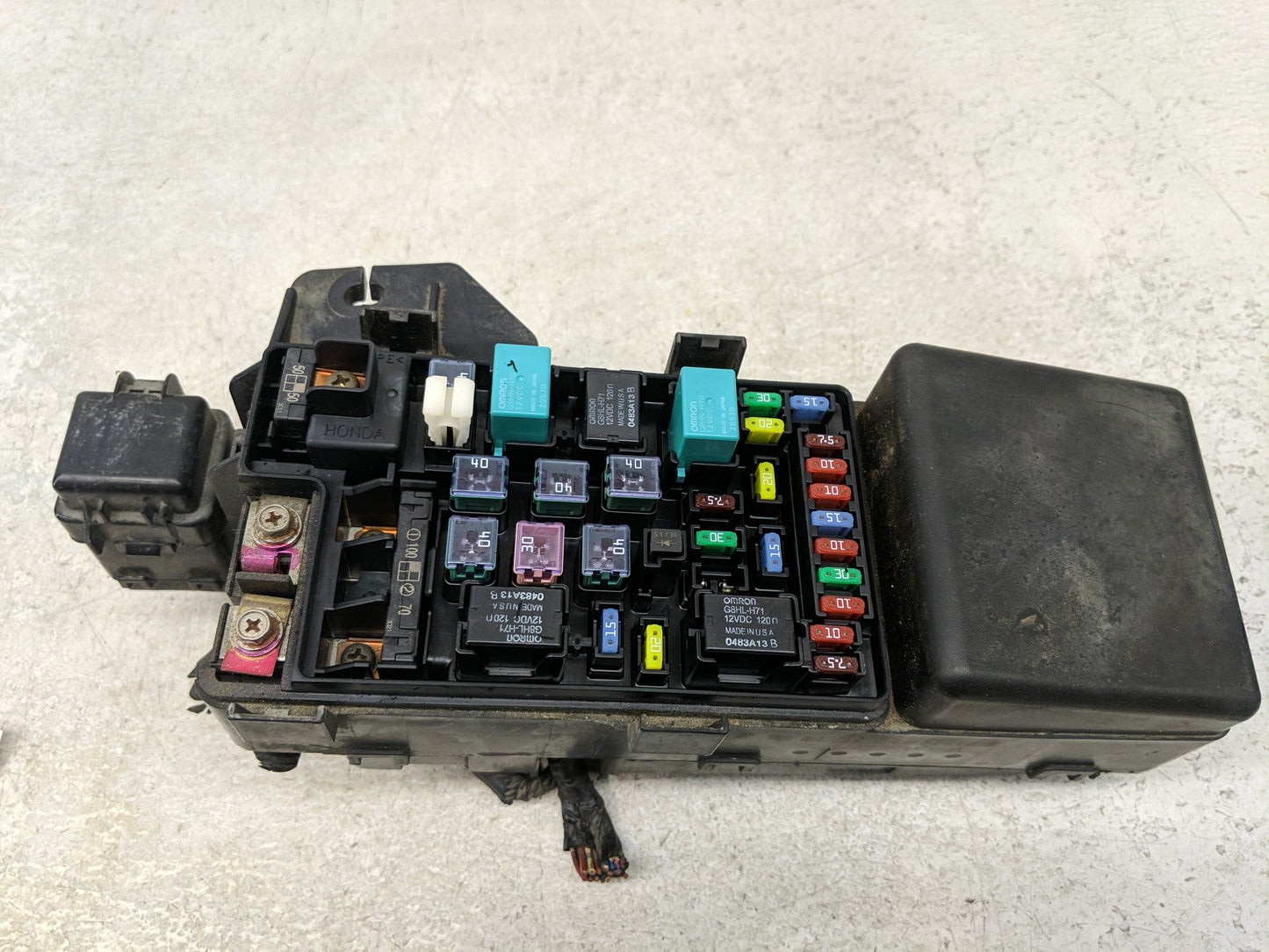 2003-2007 Honda Accord Fusebox Fuse Box Panel Relay Module Fits Fits 2003 2004 2005 2006 2007 OEM Used Auto Parts - Oemuseda