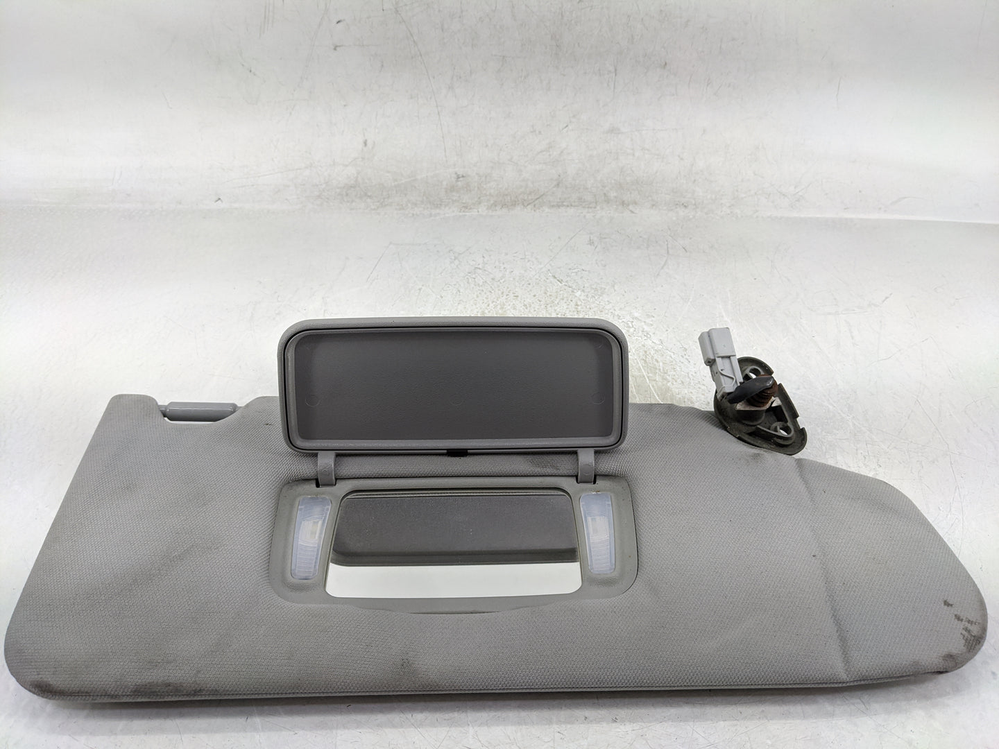 2003-2004 Honda Accord Sun Visor Shade Replacement Passenger Right Mirror Fits Fits 2003 2004 OEM Used Auto Parts - Oemuseda