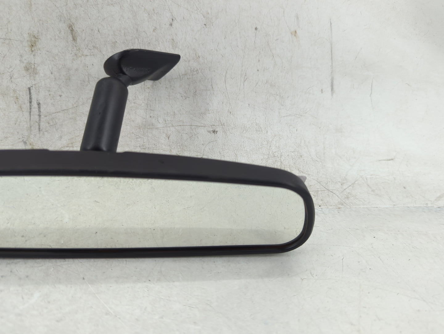 2004 Honda Accord Interior Rear View Mirror Replacement OEM P/N:E8011681 Fits OEM Used Auto Parts - Oemusedautoparts1.com