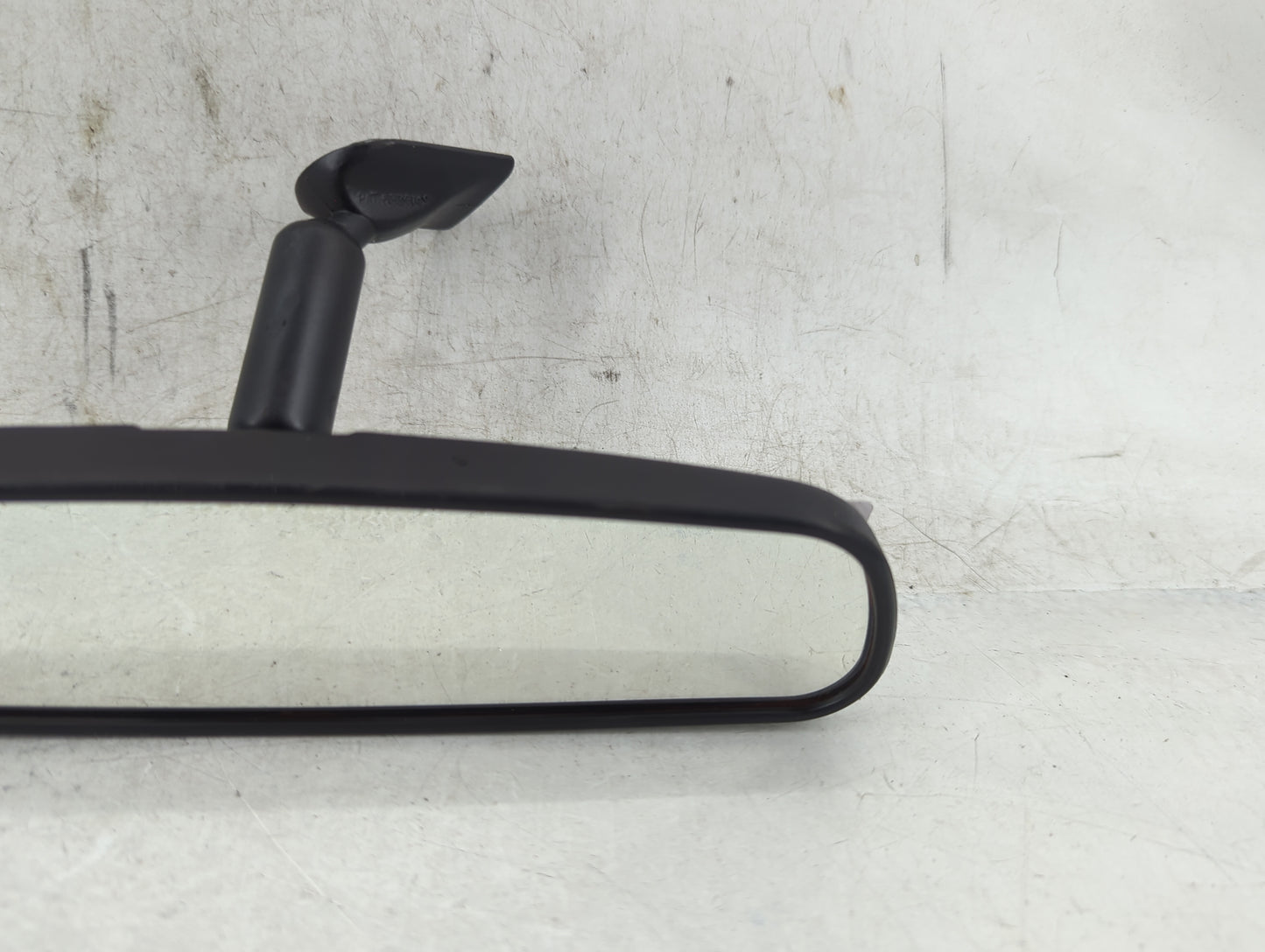 2004 Honda Accord Interior Rear View Mirror Replacement OEM P/N:E8011681 Fits OEM Used Auto Parts - Oemusedautoparts1.com