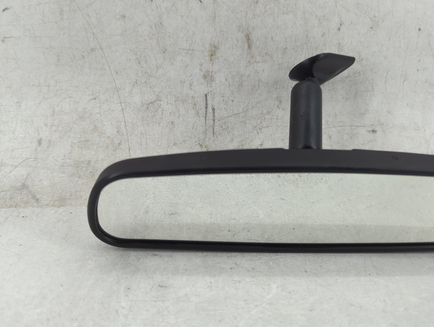 2004 Honda Accord Interior Rear View Mirror Replacement OEM P/N:E8011681 Fits OEM Used Auto Parts - Oemusedautoparts1.com