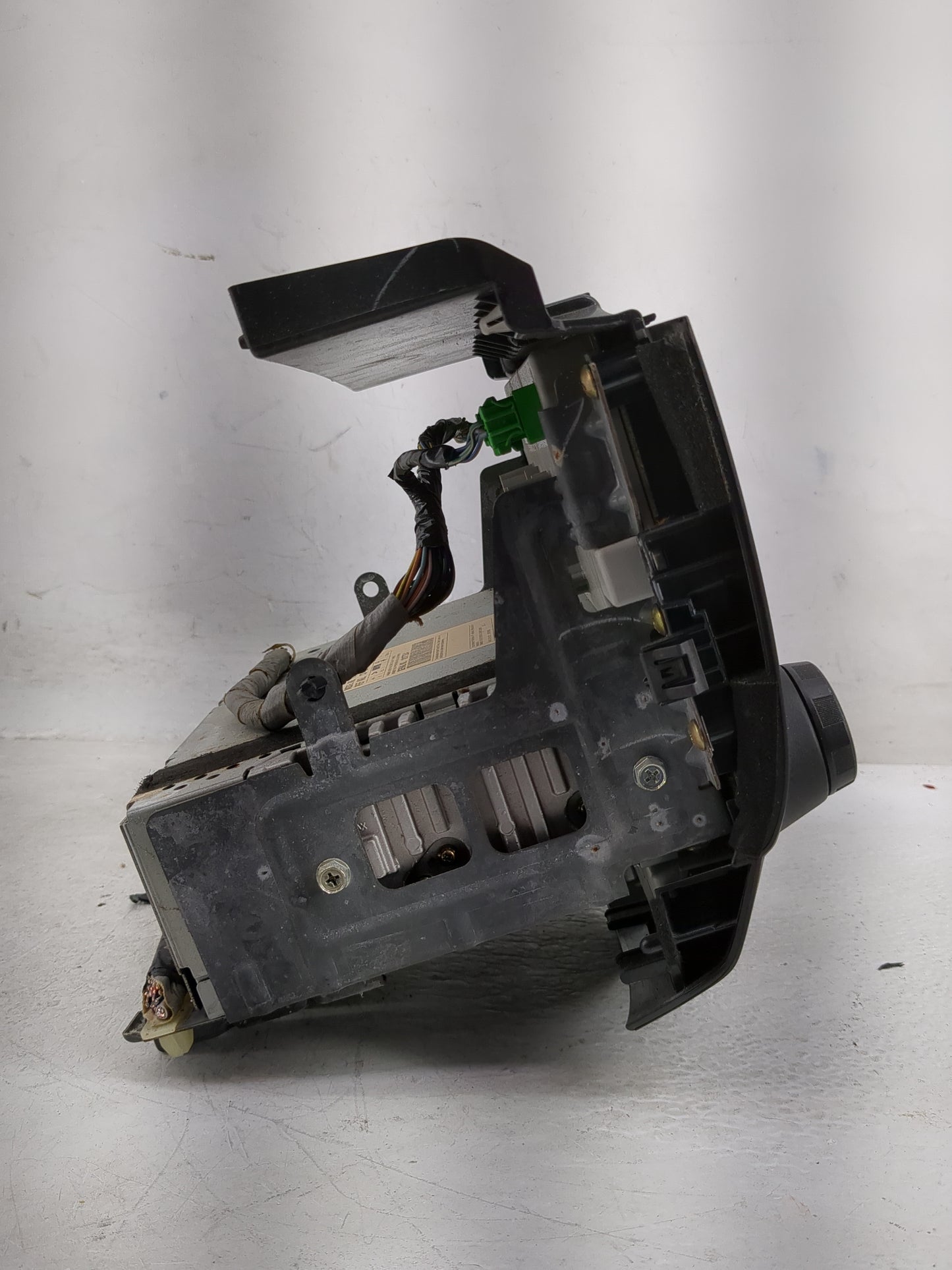 2004-2007 Honda Accord Radio AM FM Cd Player Receiver Replacement Fits Fits 2004 2005 2006 2007 OEM Used Auto Parts - Oemuse