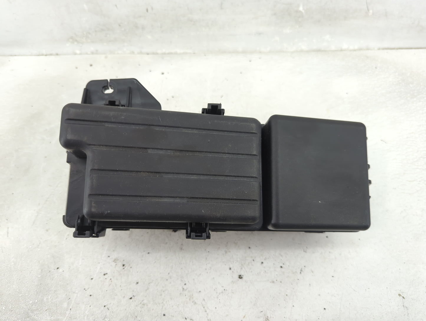 2003-2007 Honda Accord Fusebox Fuse Box Panel Relay Module Fits Fits 2003 2004 2005 2006 2007 OEM Used Auto Parts - Oemuseda