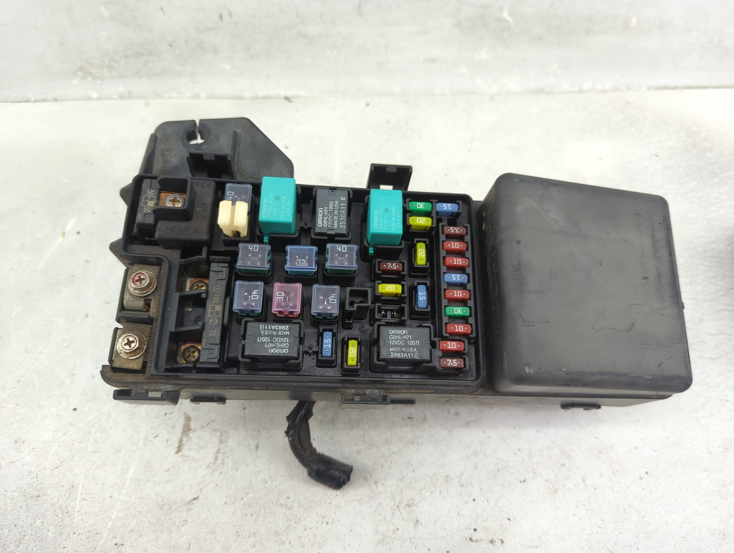 2003-2007 Honda Accord Fusebox Fuse Box Panel Relay Module Fits Fits 2003 2004 2005 2006 2007 OEM Used Auto Parts - Oemuseda