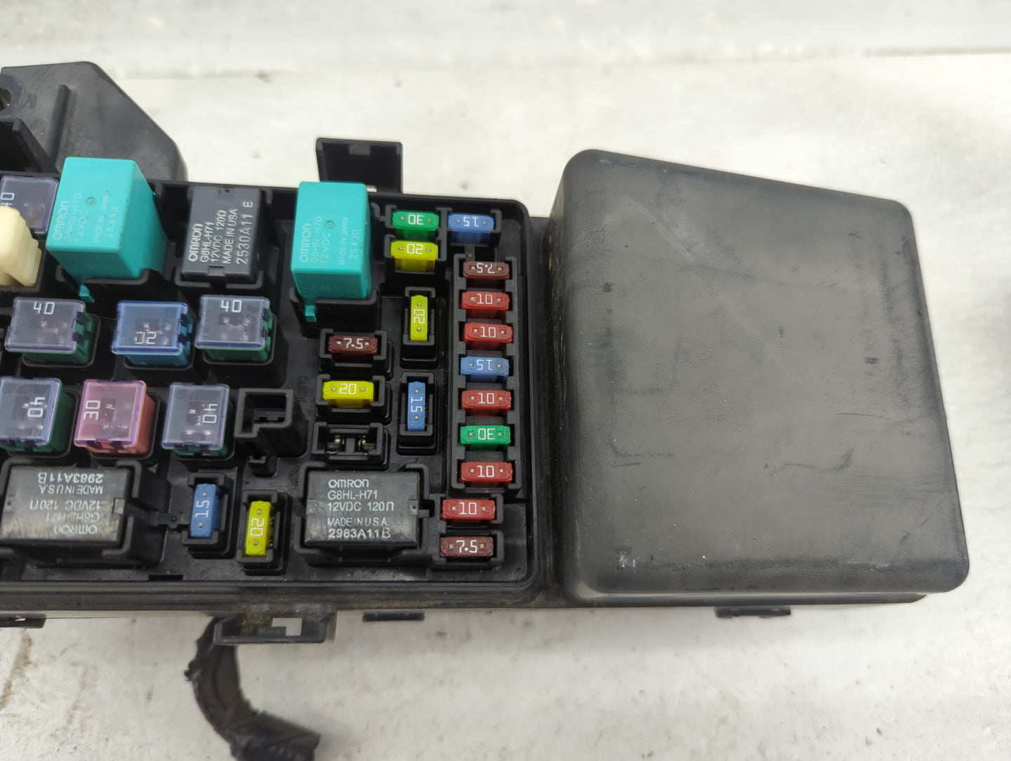 2003-2007 Honda Accord Fusebox Fuse Box Panel Relay Module Fits Fits 2003 2004 2005 2006 2007 OEM Used Auto Parts - Oemuseda