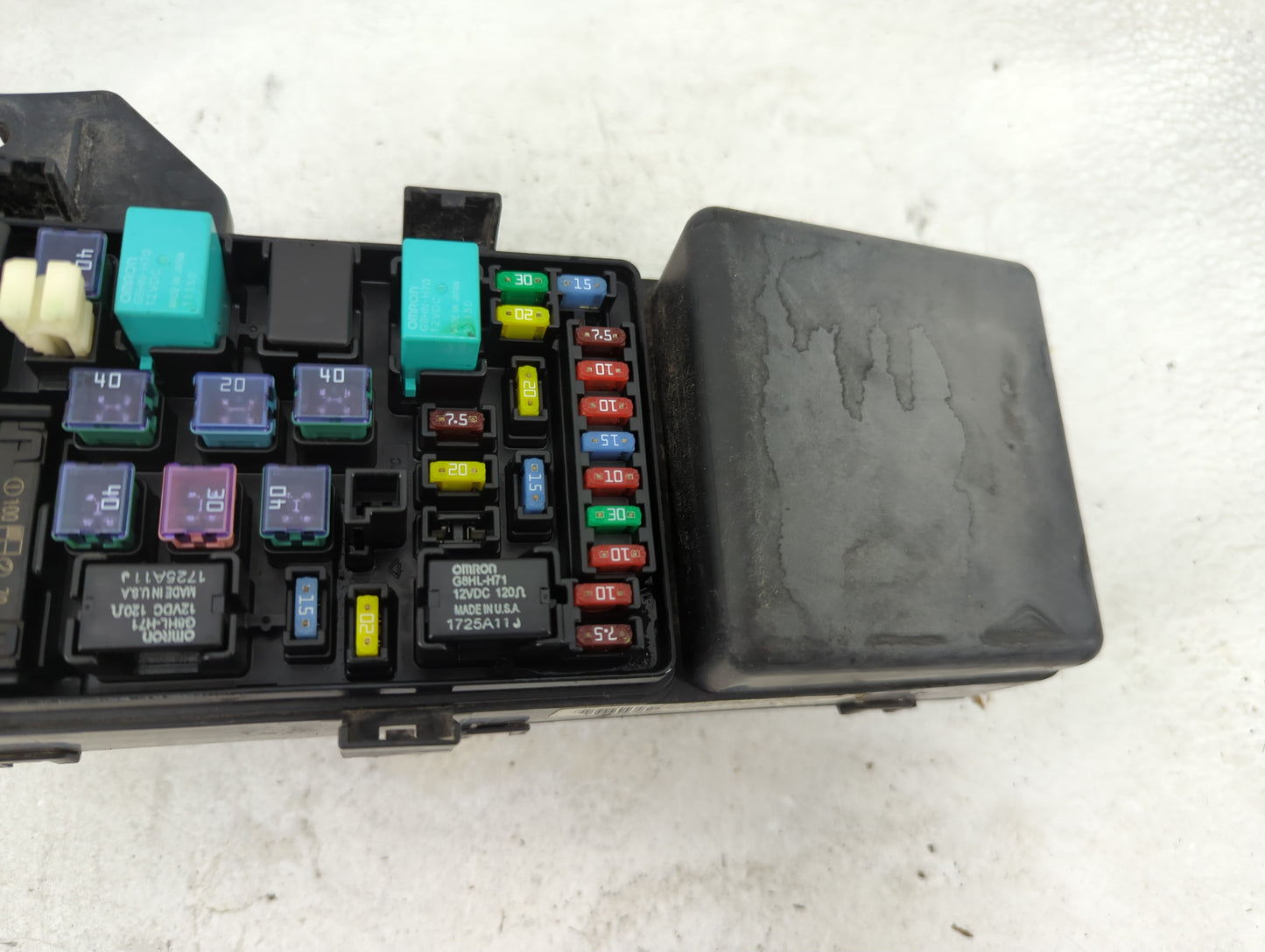 2003-2007 Honda Accord Fusebox Fuse Box Panel Relay Module Fits Fits 2003 2004 2005 2006 2007 OEM Used Auto Parts - Oemuseda