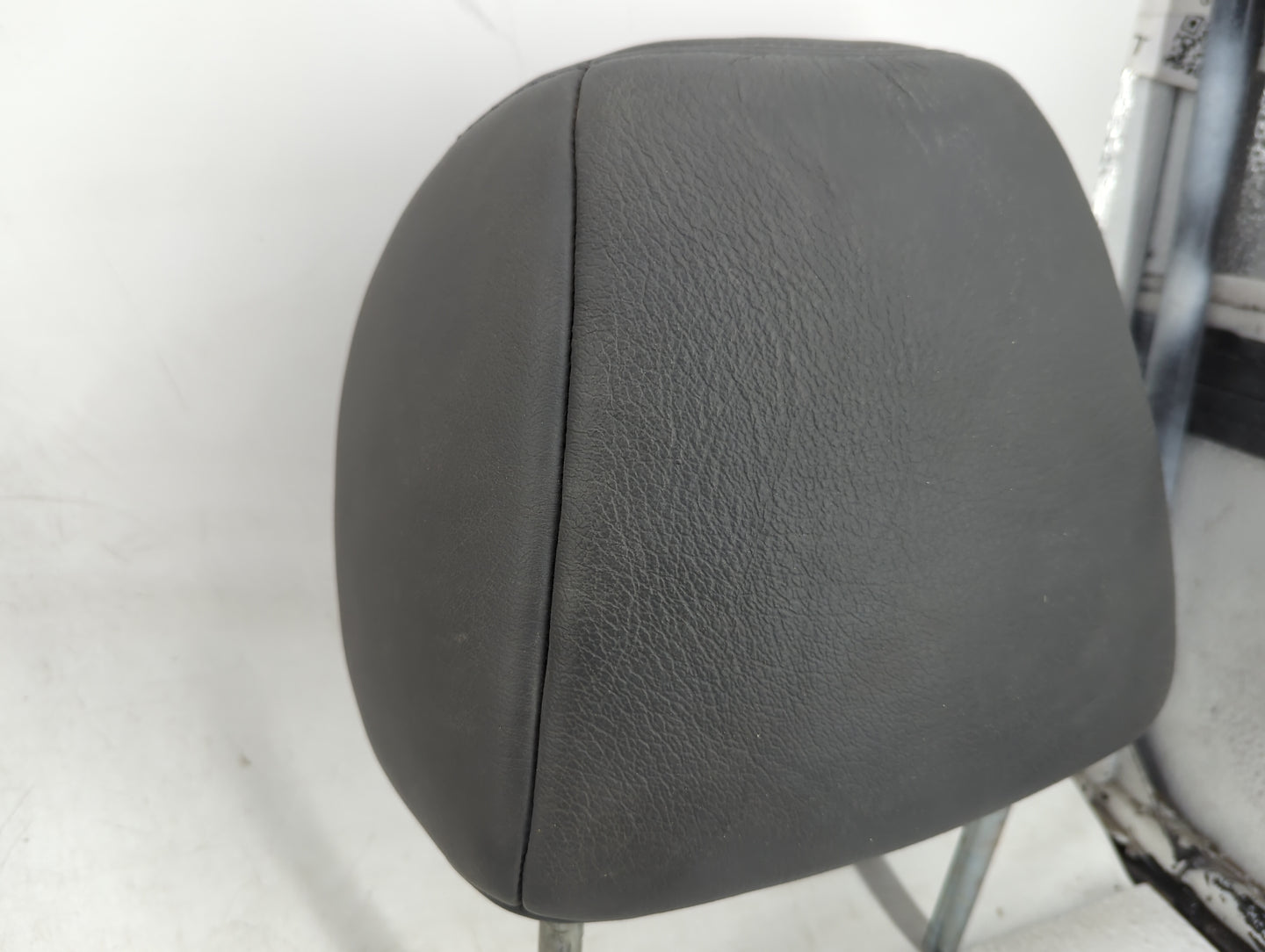 2003-2004 Honda Accord Headrest Head Rest Front Driver Seat Grey - Oemusedautoparts1.com