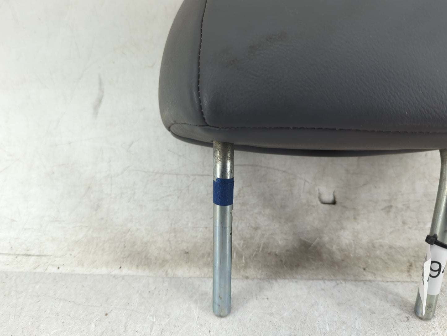 2003-2004 Honda Accord Headrest Head Rest Front Driver Seat Grey - Oemusedautoparts1.com