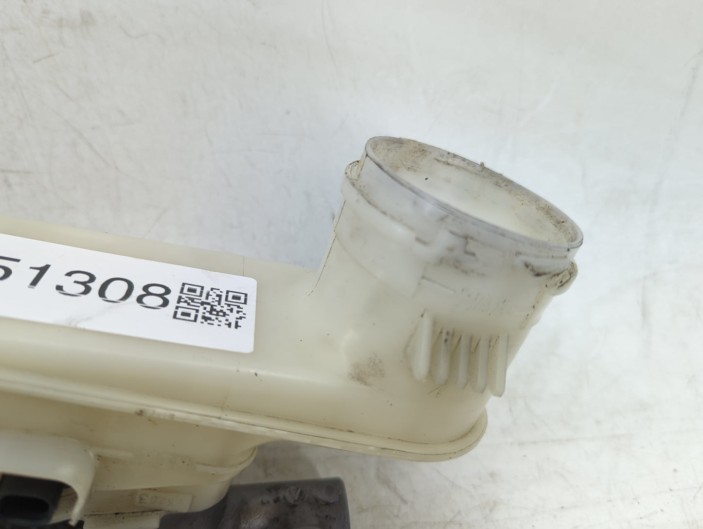 2003-2007 Honda Accord Brake Master Cylinder 1451308 - Oemusedautoparts1.com