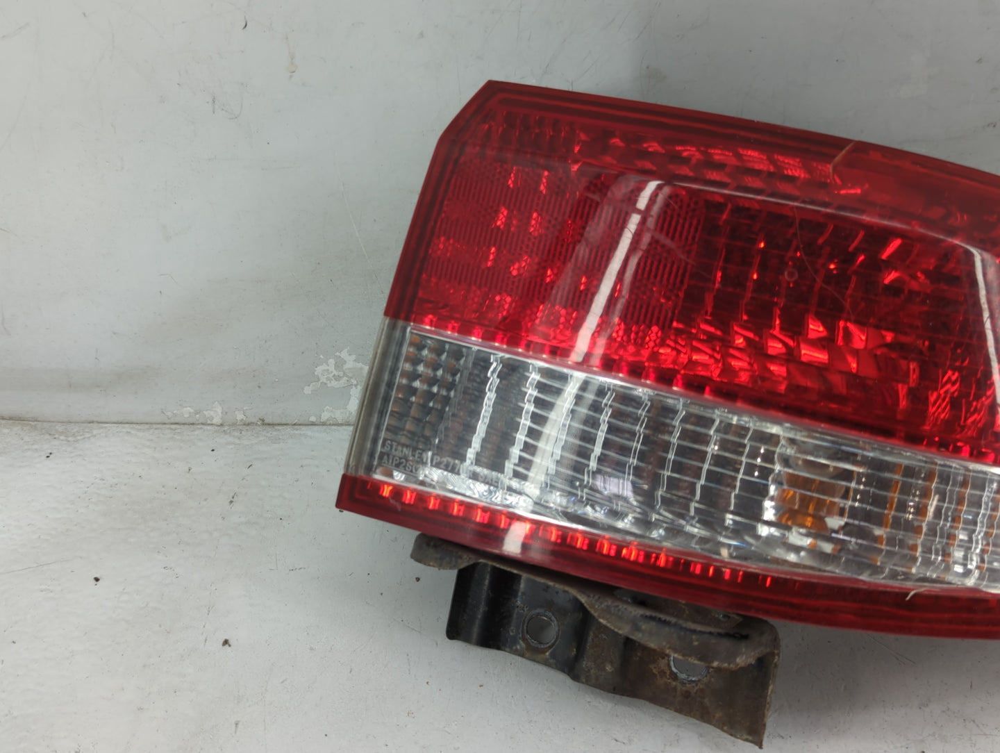 2003-2004 Honda Accord Tail Light Assembly Passenger Right OEM P/N:7443 W21/5W Fits Fits 2003 2004 OEM Used Auto Parts - Oem
