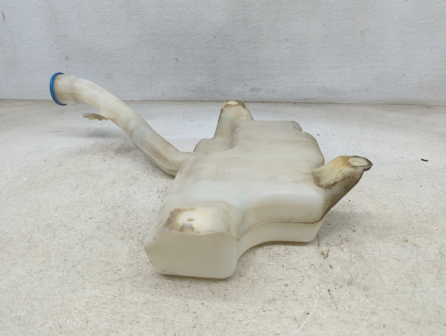 2003-2007 Honda Accord Windshield Washer Fluid Reservoir Bottle Oem 1465650 - Oemusedautoparts1.com