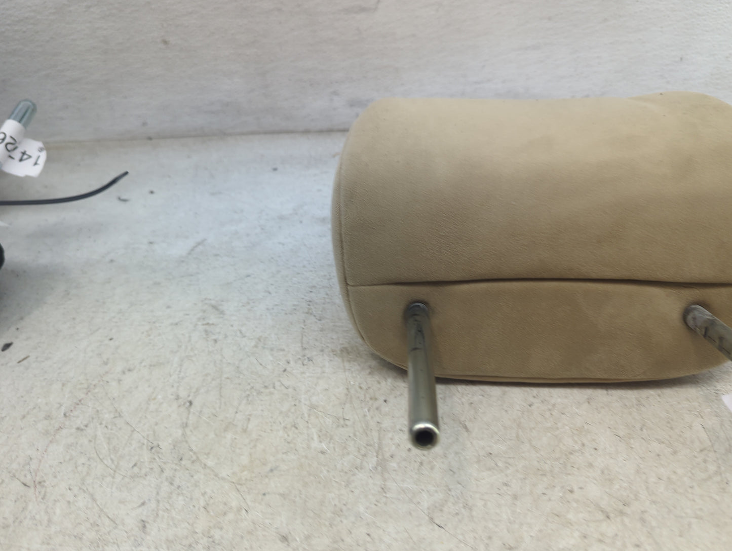 2004 Honda Accord Headrest Head Rest Front Driver Passenger Seat Fits OEM Used Auto Parts - Oemusedautoparts1.com