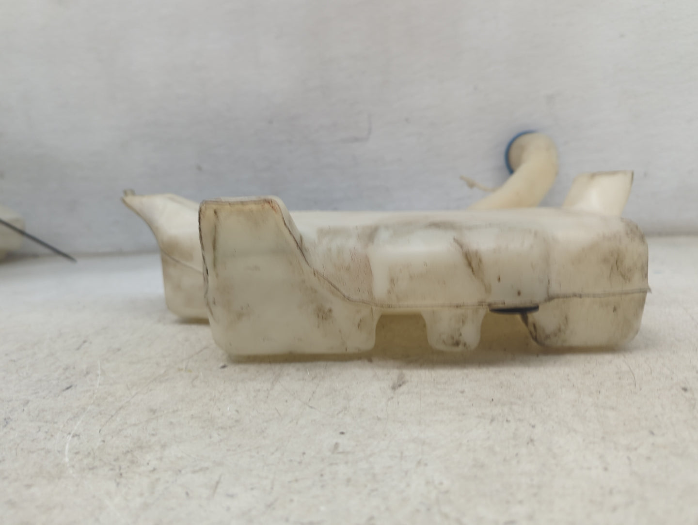 2003-2007 Honda Accord Windshield Washer Fluid Reservoir Bottle Oem 1473584 - Oemusedautoparts1.com