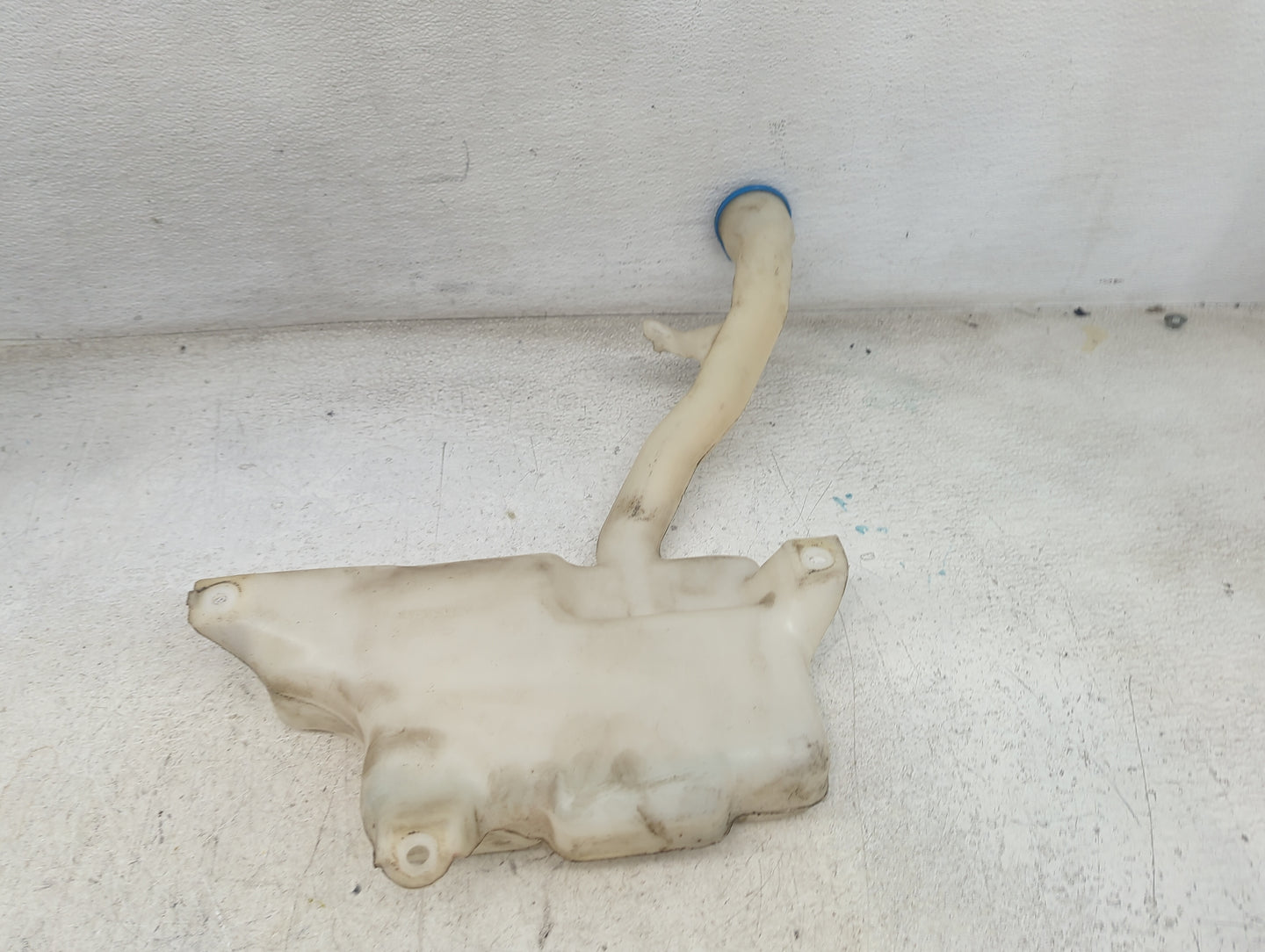 2003-2007 Honda Accord Windshield Washer Fluid Reservoir Bottle Oem 1473584 - Oemusedautoparts1.com