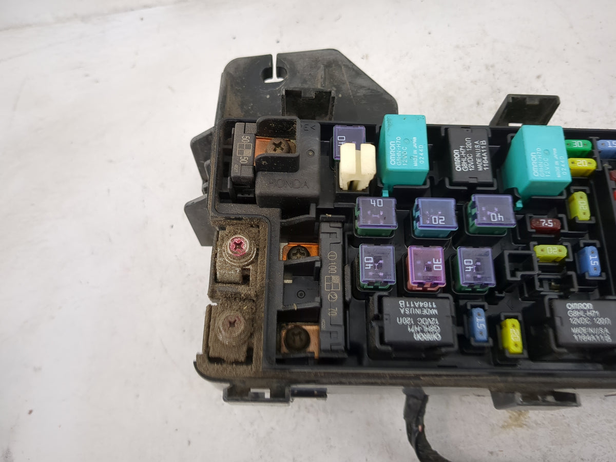2004 Honda Accord Fusebox Fuse Box Panel Relay Module P/N:XC0124071425390 Fits OEM Used Auto Parts - Oemusedautoparts1.com