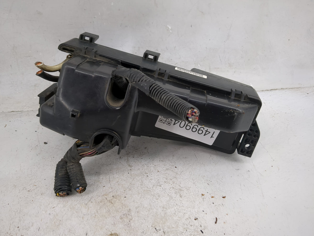 2004 Honda Accord Fusebox Fuse Box Panel Relay Module P/N:XC0124071425390 Fits OEM Used Auto Parts - Oemusedautoparts1.com