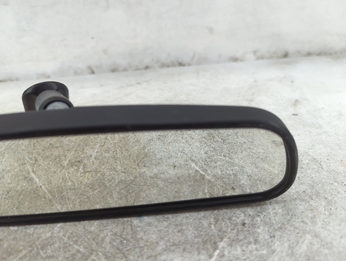 2004 Honda Accord Interior Rear View Mirror Replacement OEM P/N:E8 011681 011681 Fits OEM Used Auto Parts - Oemusedautoparts