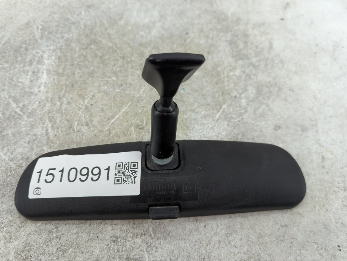 2004 Honda Accord Interior Rear View Mirror Replacement OEM P/N:E8 011681 011681 Fits OEM Used Auto Parts - Oemusedautoparts