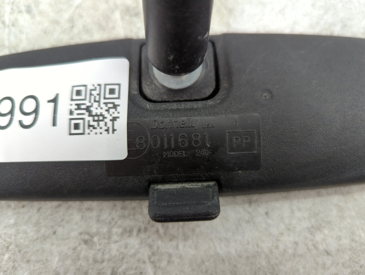 2004 Honda Accord Interior Rear View Mirror Replacement OEM P/N:E8 011681 011681 Fits OEM Used Auto Parts - Oemusedautoparts