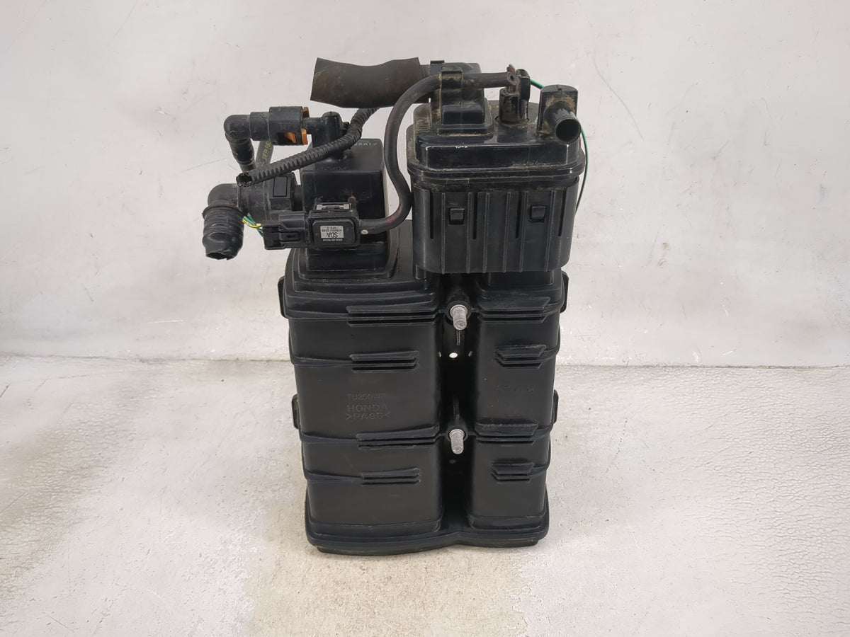 2004 Honda Accord Fuel Vapor Charcoal Canister 1515421 - Oemusedautoparts1.com