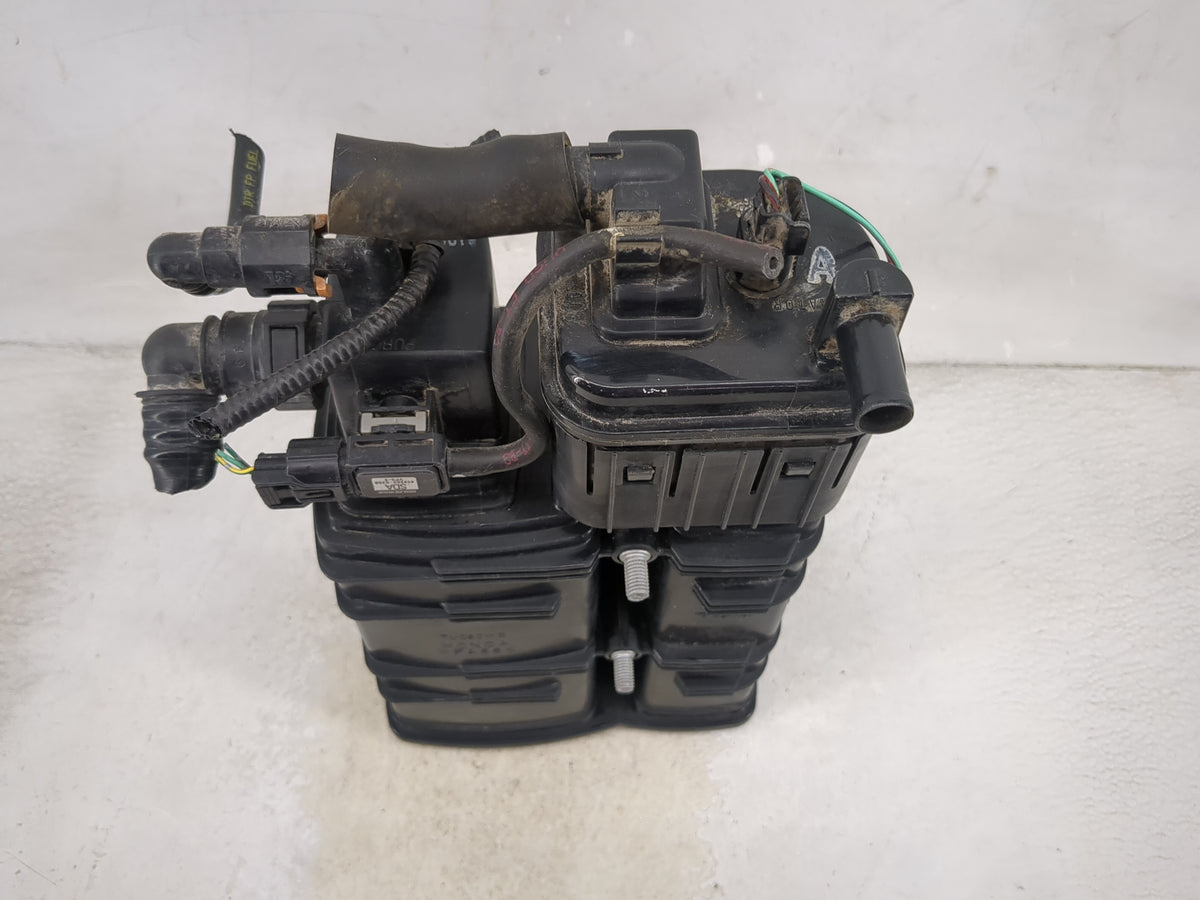 2004 Honda Accord Fuel Vapor Charcoal Canister 1515421 - Oemusedautoparts1.com