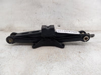 2004 Honda Accord Spare Scissor Car Jack 1516042 - Oemusedautoparts1.com