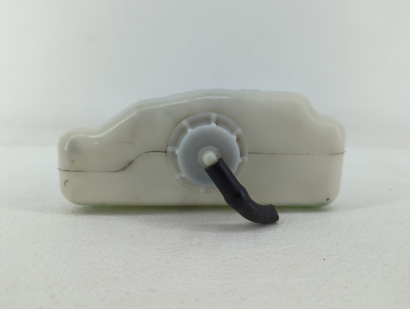 2003-2007 Honda Accord Radiator Coolant Overflow Expansion Tank Bottle 382549 - Oemusedautoparts1.com