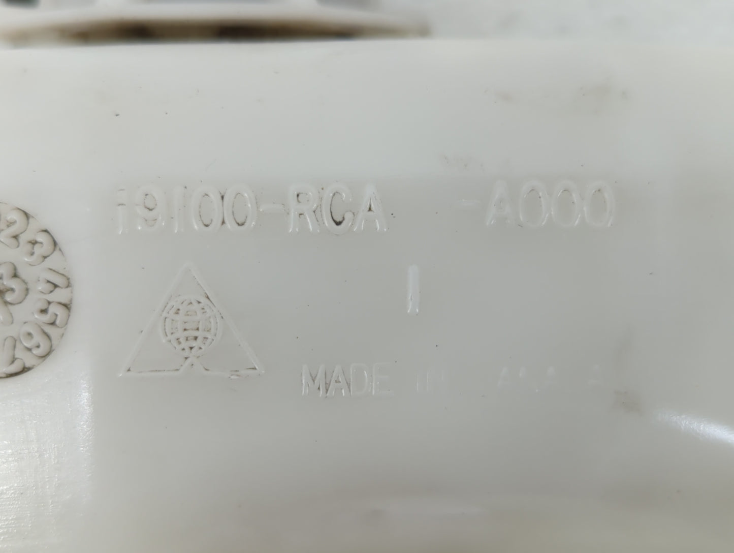 2003-2007 Honda Accord Radiator Coolant Overflow Expansion Tank Bottle 382549 - Oemusedautoparts1.com