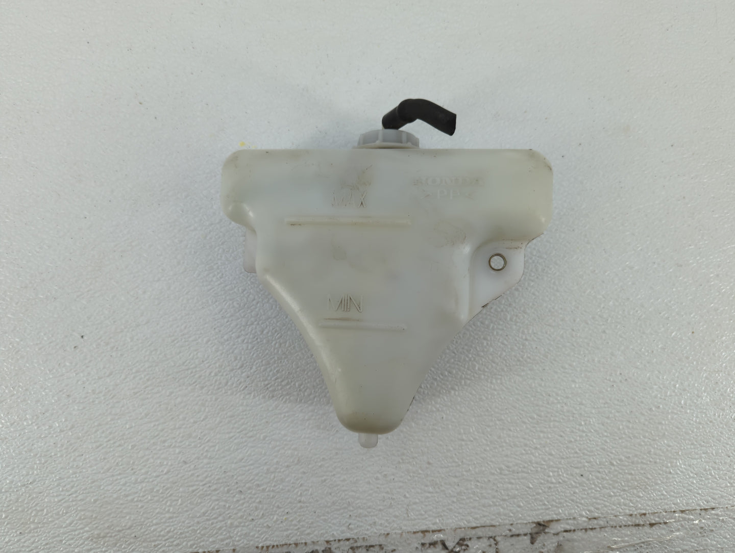 2003-2007 Honda Accord Radiator Coolant Overflow Expansion Tank Bottle 382549 - Oemusedautoparts1.com