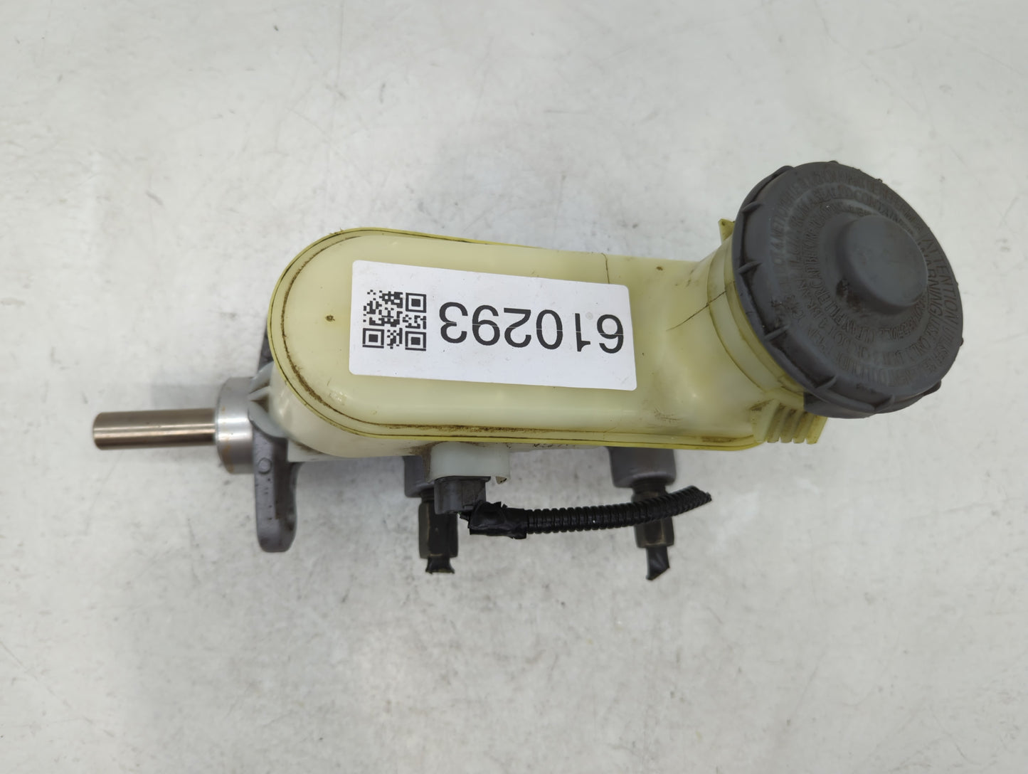 2003-2004 Honda Accord Brake Master Cylinder - Oemusedautoparts1.com