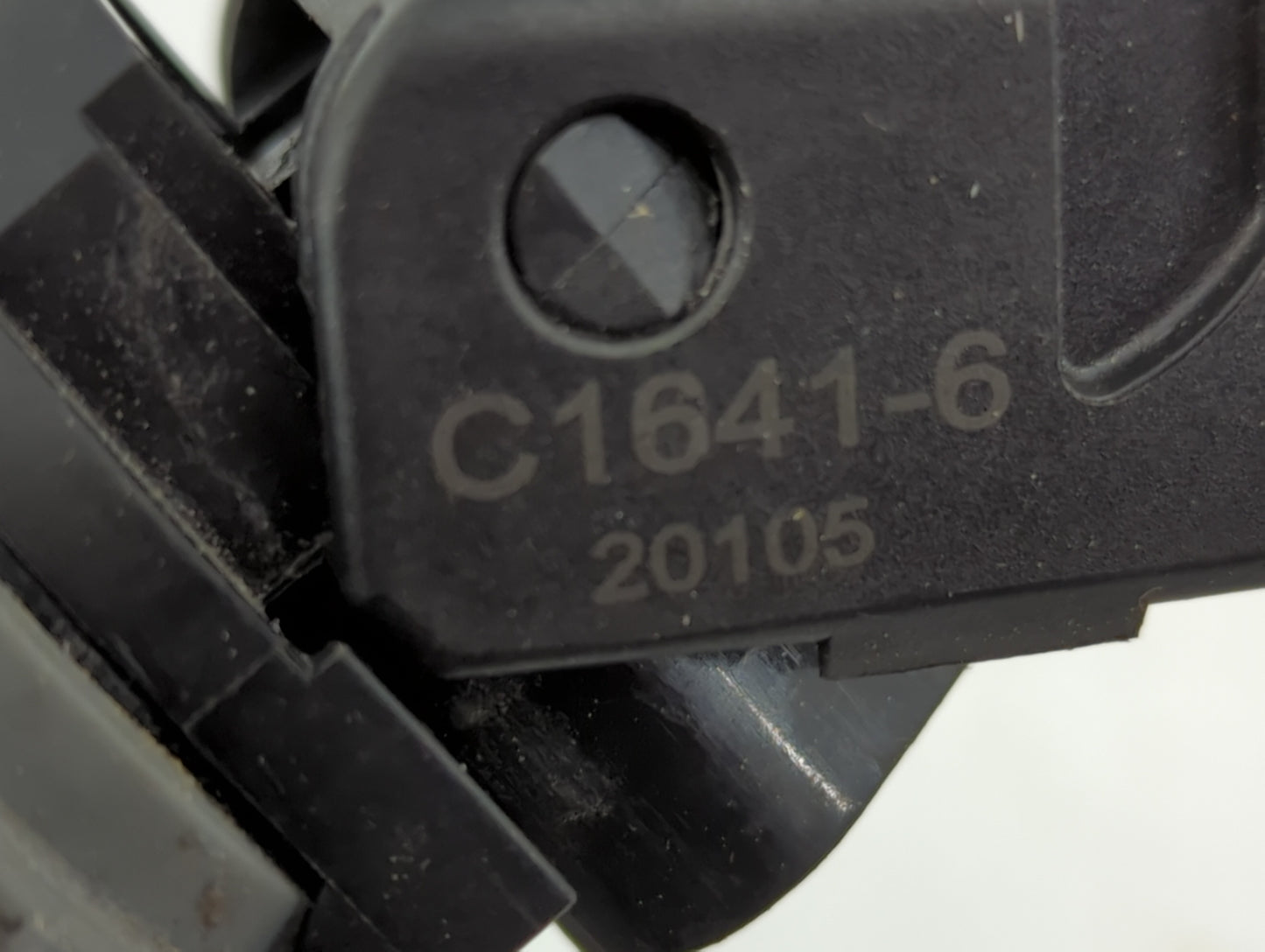 2004-2007 Honda Accord Ignition Coil Igniter Pack - Oemusedautoparts1.com