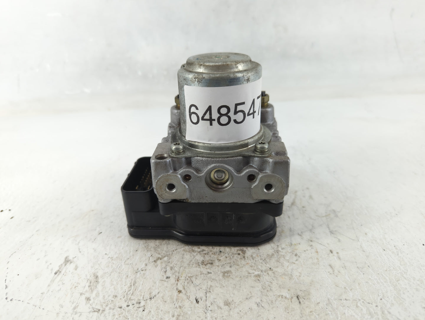 2003-2004 Honda Accord ABS Pump Control Module Replacement P/N:57110SDA003 Fits Fits 2003 2004 OEM Used Auto Parts - Oemused