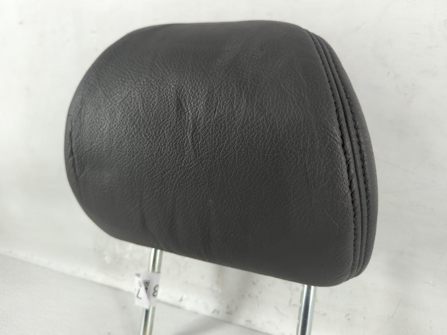 2004 Honda Accord Headrest Head Rest Front Driver Passenger Seat Fits OEM Used Auto Parts - Oemusedautoparts1.com