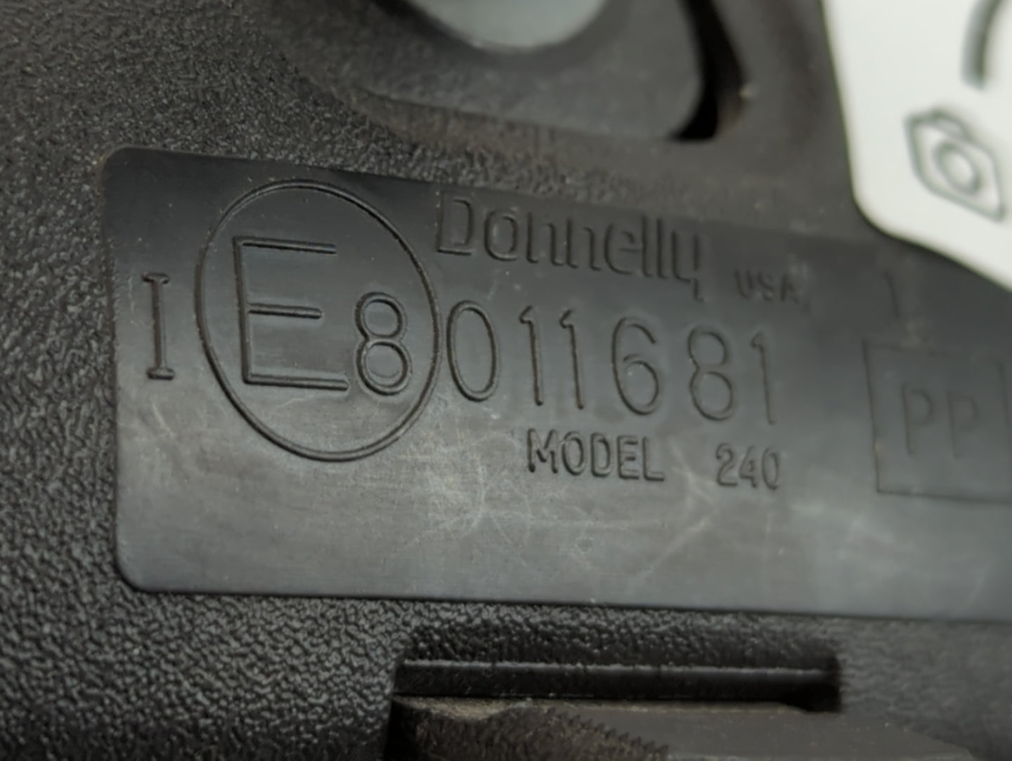 2004 Honda Accord Interior Rear View Mirror Replacement OEM P/N:IE8011681 Fits OEM Used Auto Parts - Oemusedautoparts1.com