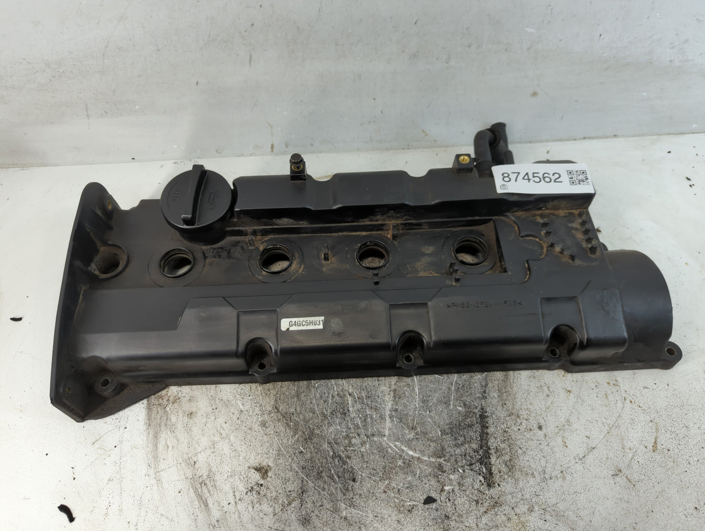 2004 Honda Accord Passenger Right Cylinder Head Valve Cover Fits OEM Used Auto Parts - Oemusedautoparts1.com