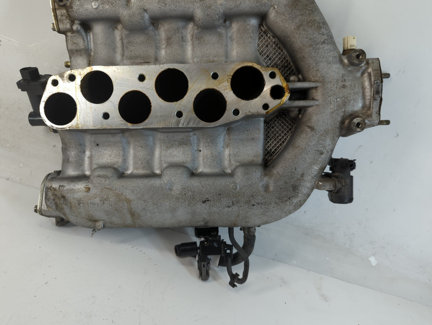 2003-2005 Honda Accord Air Intake Manifold P/N:RDAA056-013305 Fits Fits 2003 2004 2005 2006 OEM Used Auto Parts - Oemusedaut