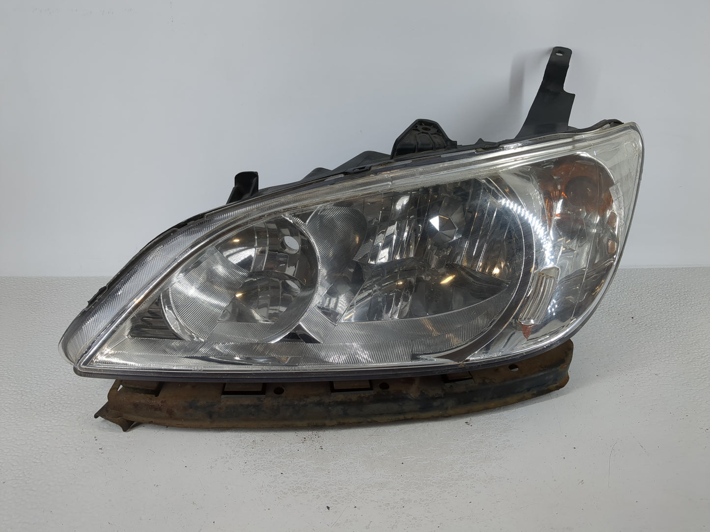 2004-2005 Honda Civic Driver Left Oem Head Light Headlight Lamp - Oemusedautoparts1.com