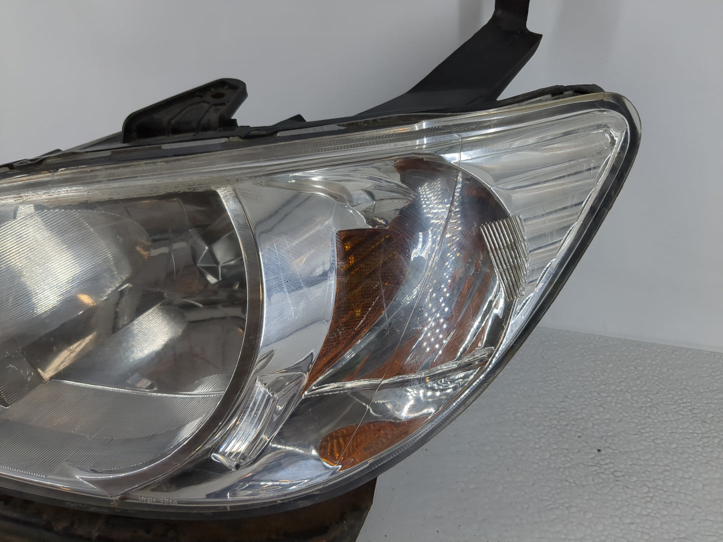 2004-2005 Honda Civic Driver Left Oem Head Light Headlight Lamp - Oemusedautoparts1.com