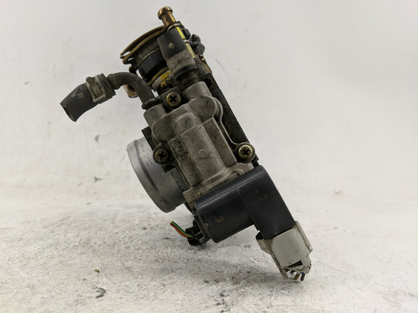 2003-2005 Honda Civic Throttle Body Fits Fits 2003 2004 2005 OEM Used Auto Parts - Oemusedautoparts1.com