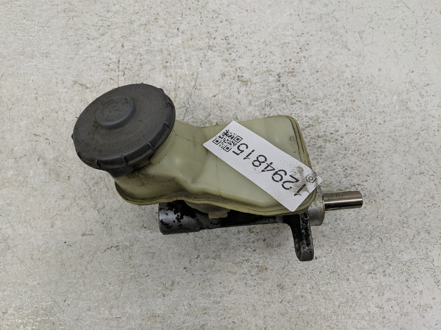 2001-2005 Honda Civic Brake Master Cylinder - Oemusedautoparts1.com