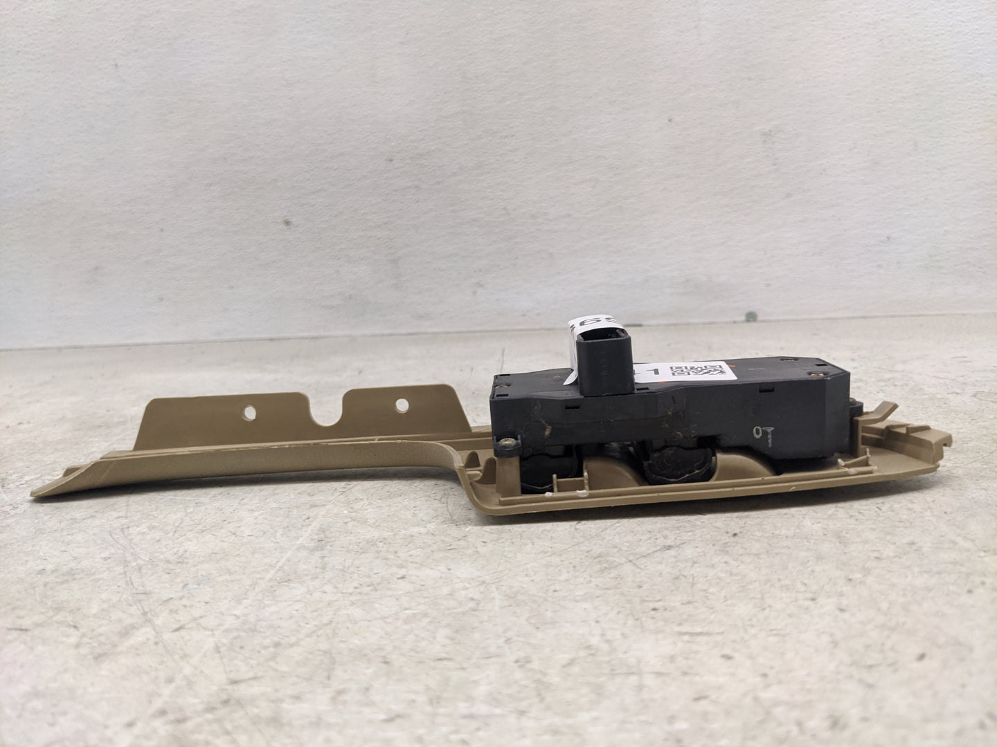 2001-2005 Honda Civic Master Power Window Switch Replacement Driver Side Left P/N:83593-S5AA-9010-M1 Fits OEM Used Auto Part
