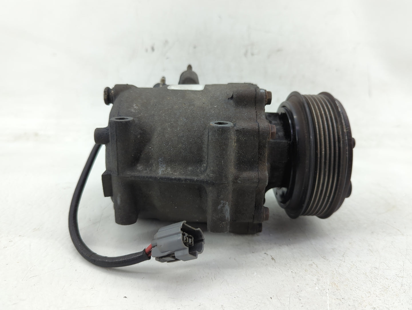2002-2005 Honda Civic Air Conditioning A/c Ac Compressor Oem - Oemusedautoparts1.com