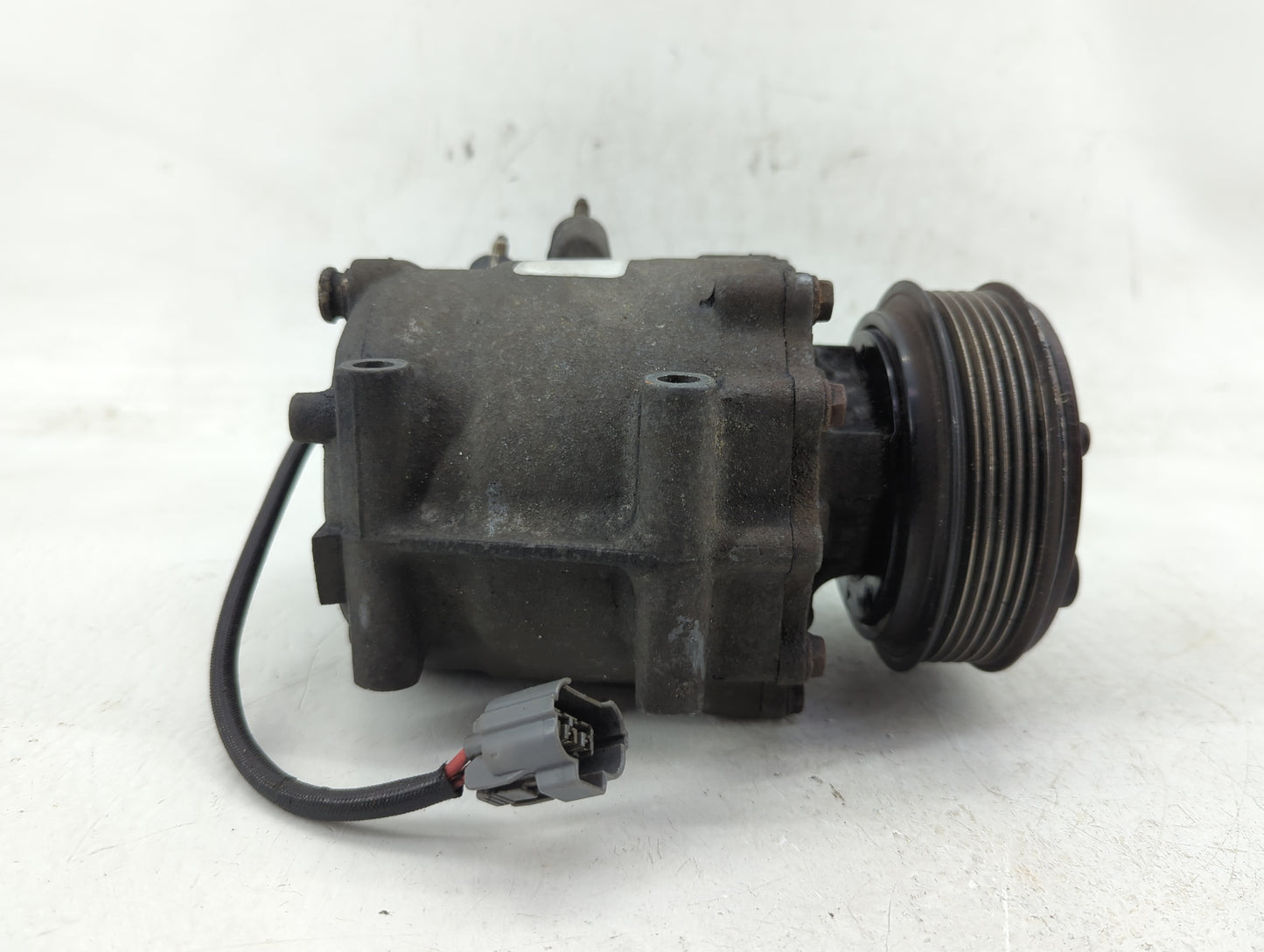 2002-2005 Honda Civic Air Conditioning A/c Ac Compressor Oem - Oemusedautoparts1.com