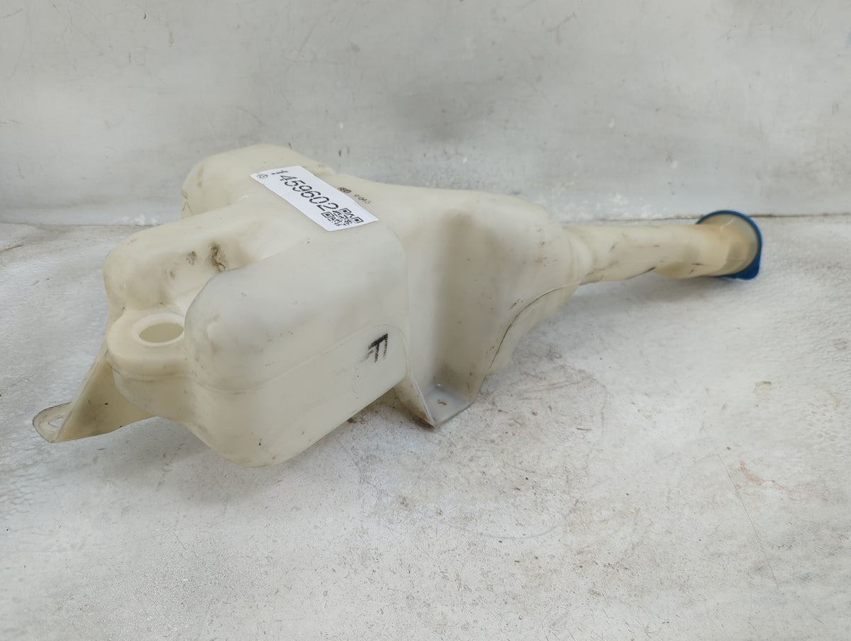 2004 Honda Civic Windshield Washer Fluid Reservoir Bottle Oem - Oemusedautoparts1.com