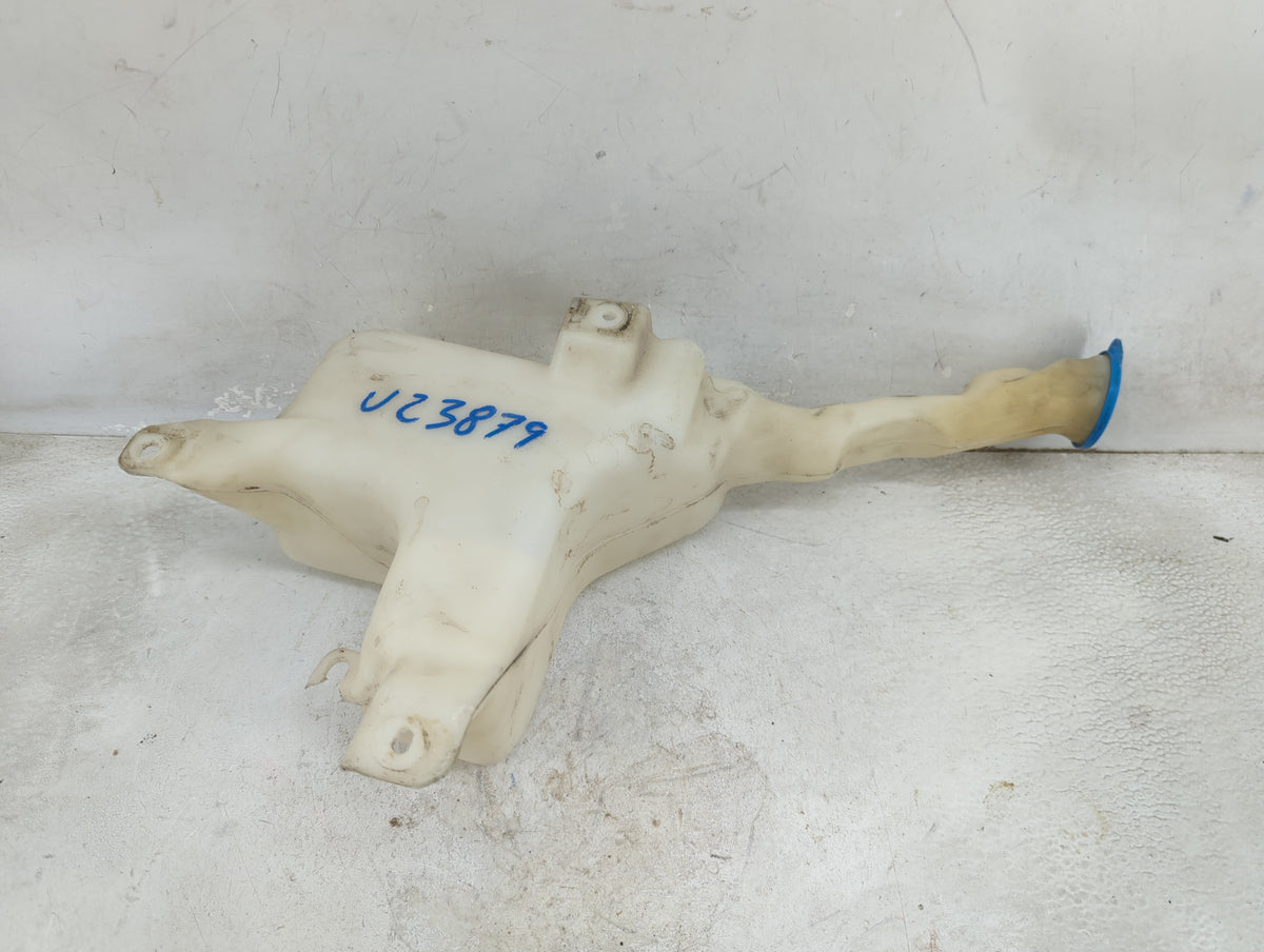 2004 Honda Civic Windshield Washer Fluid Reservoir Bottle Oem - Oemusedautoparts1.com